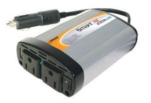 200W 12VDC to 120VAC Wagan Power Inverter with USB Port ...